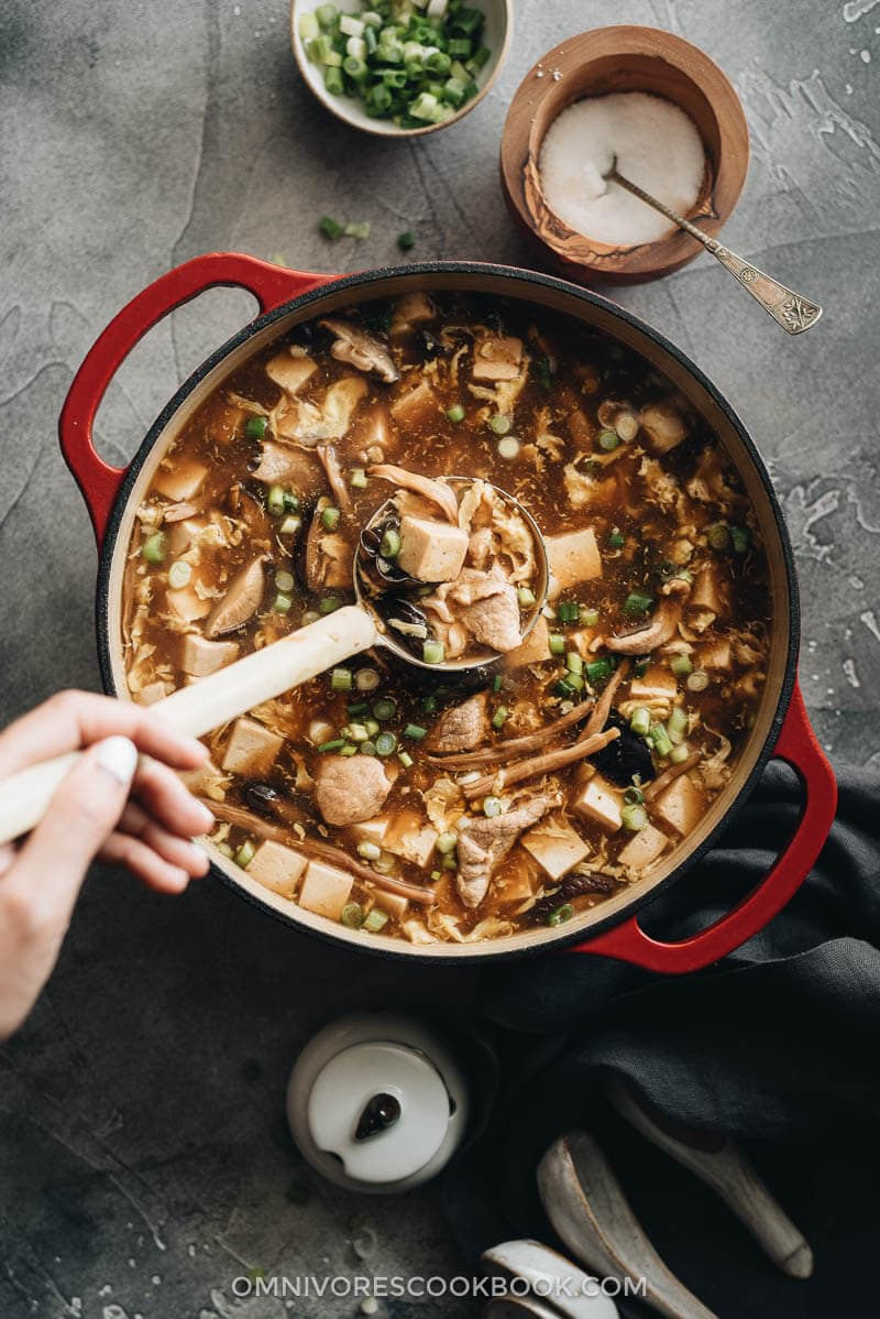 Hot and Sour Soup (酸辣汤) - Authentic Chinese restaurant-style hot and sour soup made easy. The hearty broth is loaded with veggies and is so satisfying and healthy. The recipe includes notes on how to tweak the soup into a vegetarian one and to use whatever veggies you have on hand. #takeout #recipes #traditional Authentic hot and sour soup