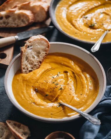 Roasted squash soup served with bread