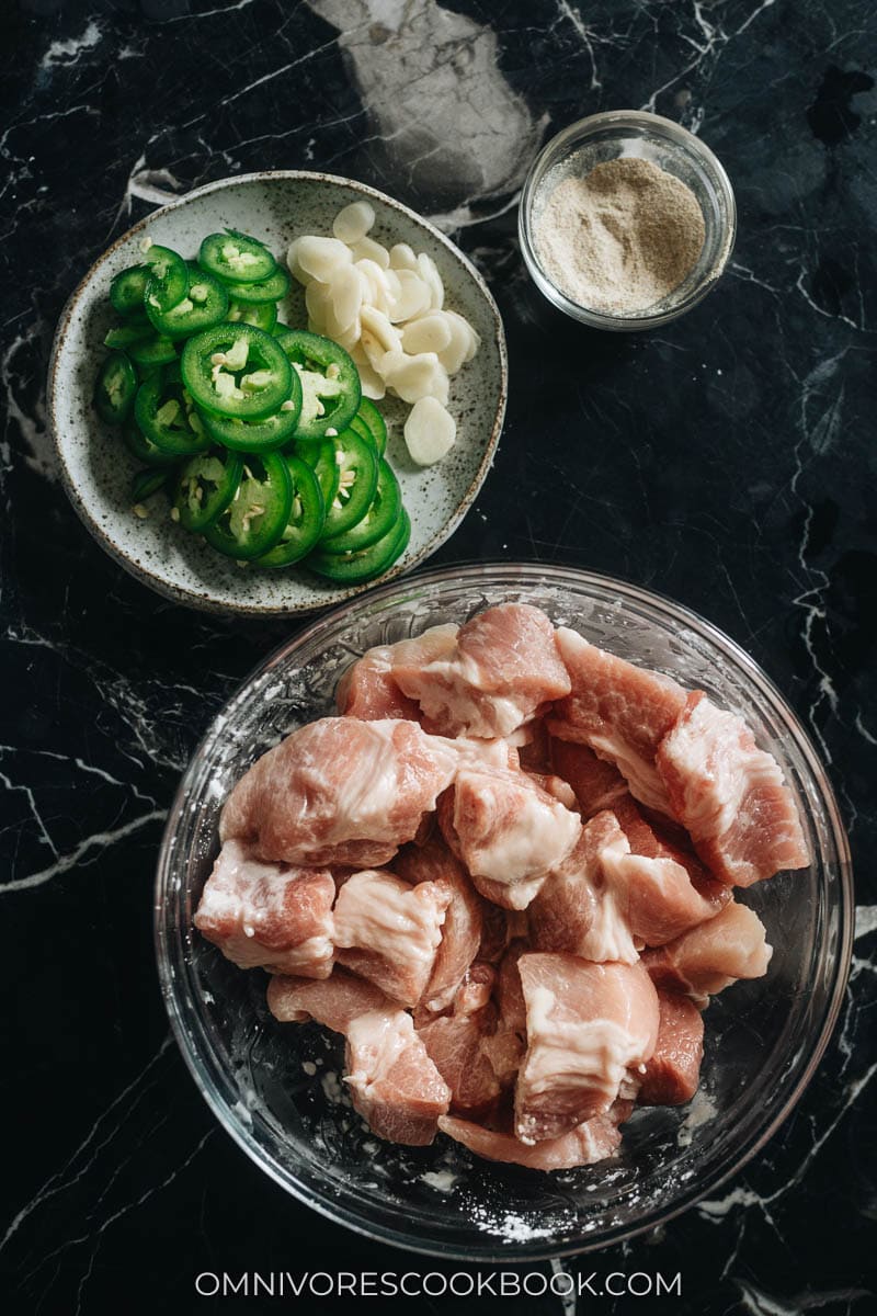 Ingredients for making salt and pepper pork chop