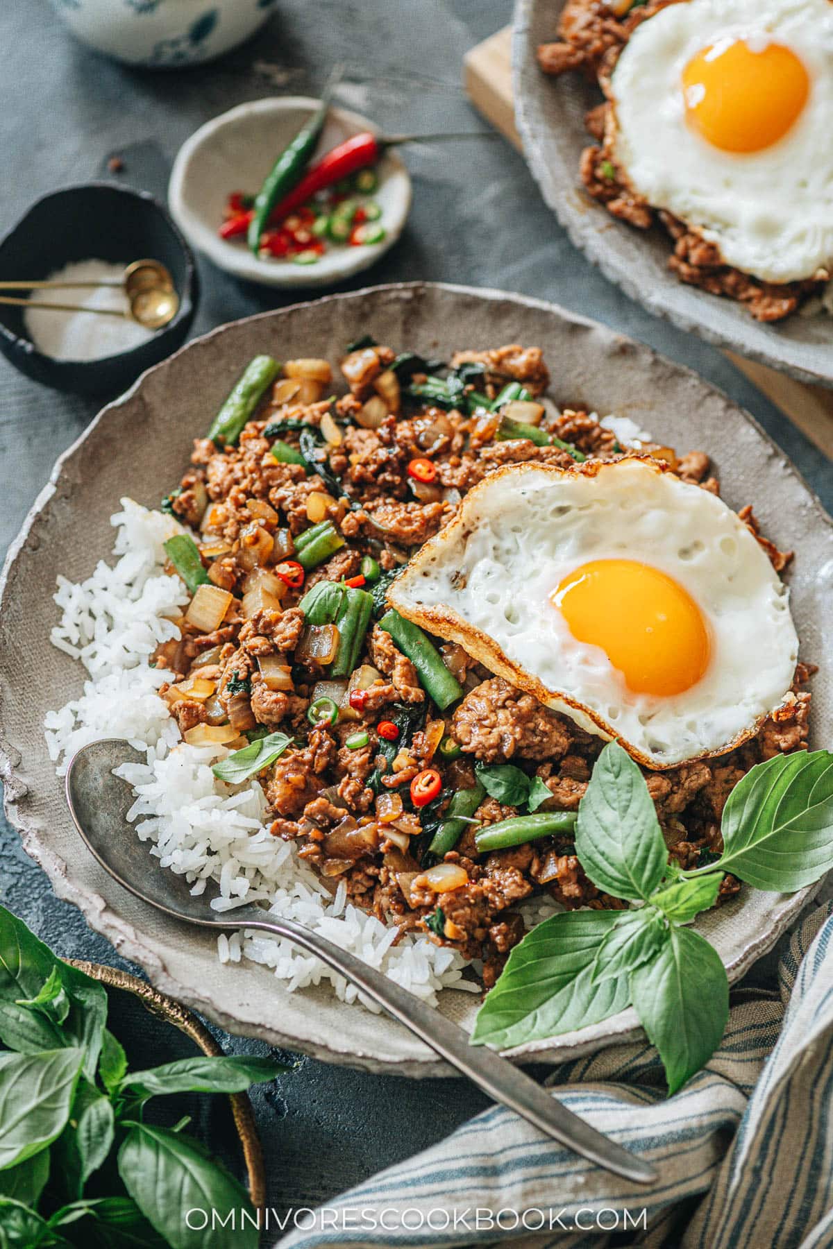 Thai basil chicken with green beans