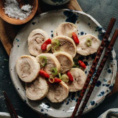 Sliced chicken cold appetizer