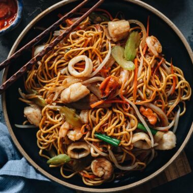 Homemade seafood chow mein
