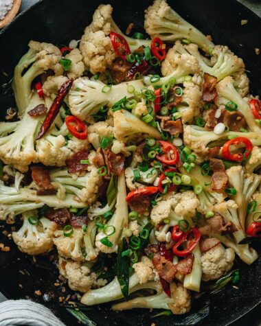 Dry pot cauliflower close up