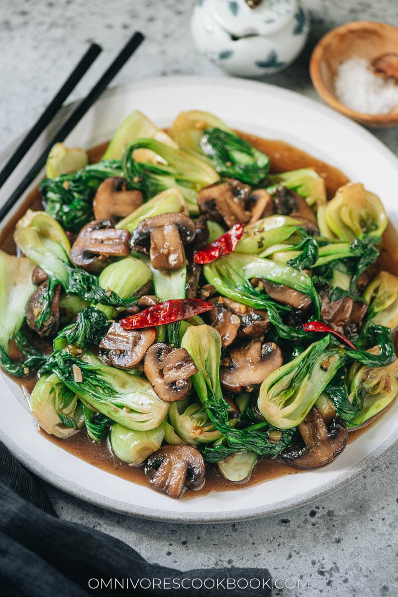 Chinese bok choy with mushroom