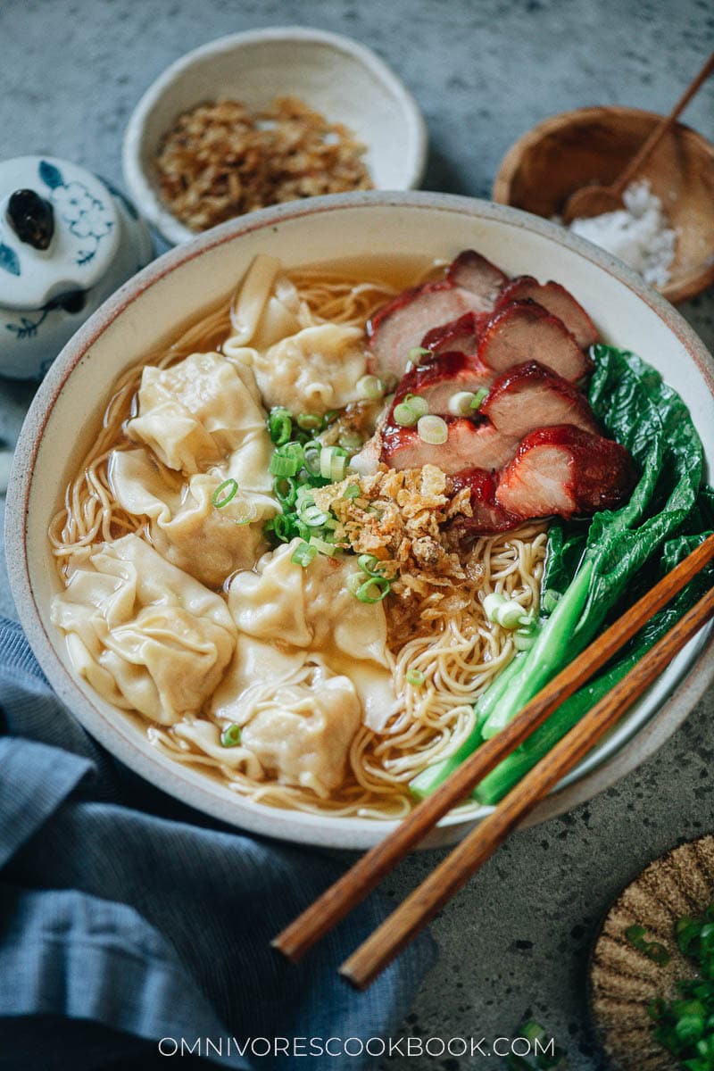 Wonton char siu noodle soup