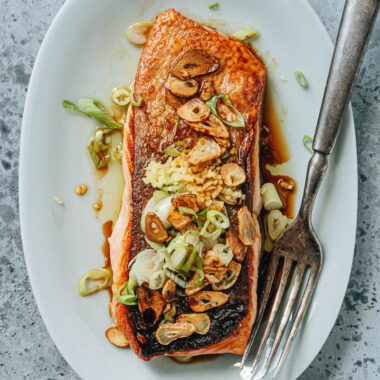 Pan fried crispy salmon with garlic, ginger and scallion