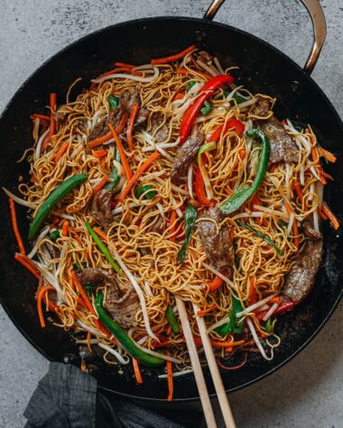 Homemade beef chow mein with peppers and onion
