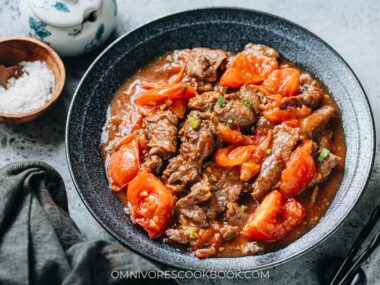 Beef and Tomato Stir Fry (番茄炒牛肉)