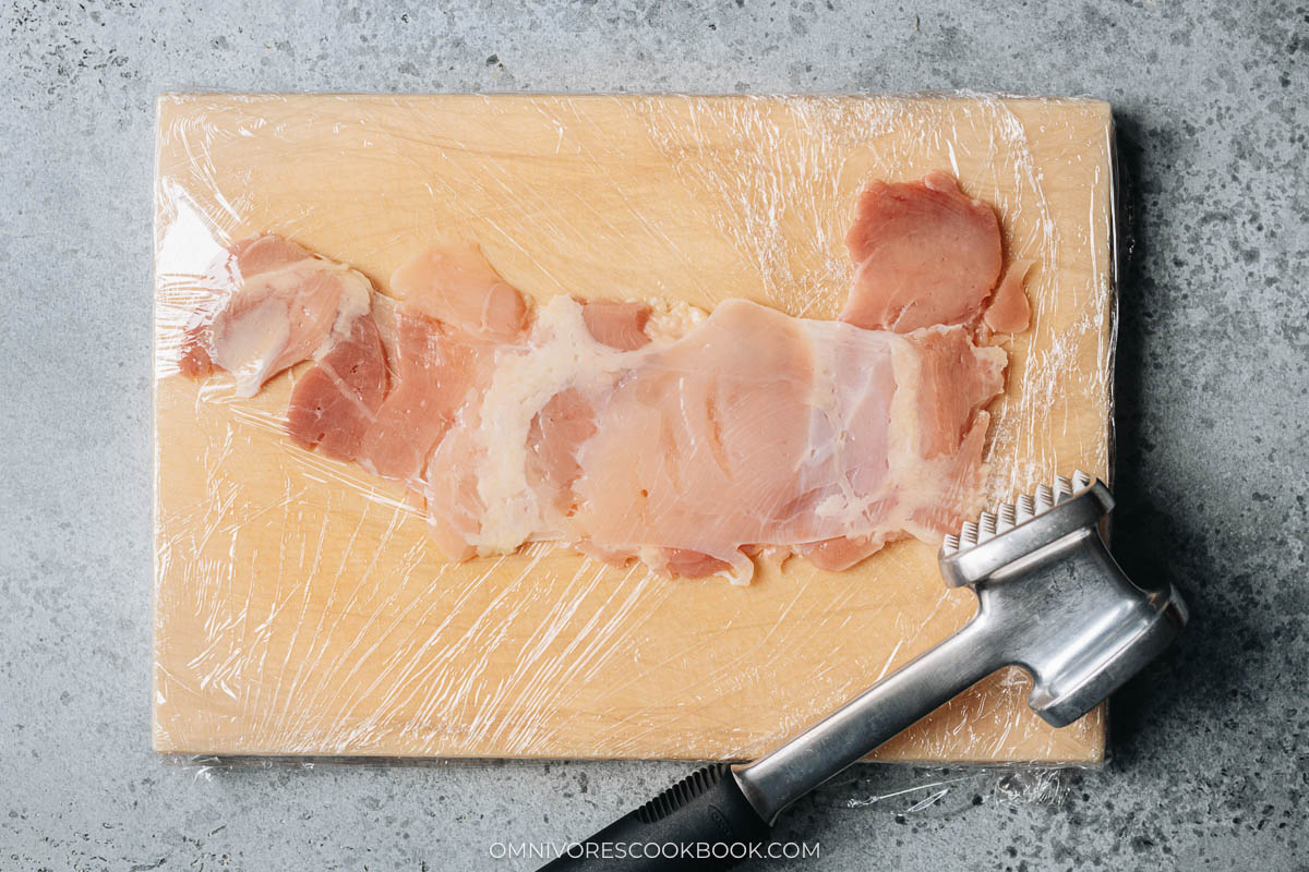 How to pound the chicken